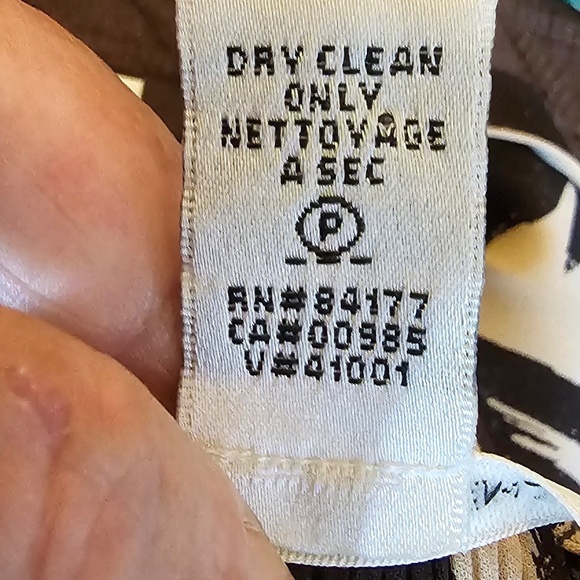 DVF silk sleeveless ruffle hem halter dress size 0 - Picture 10 of 10